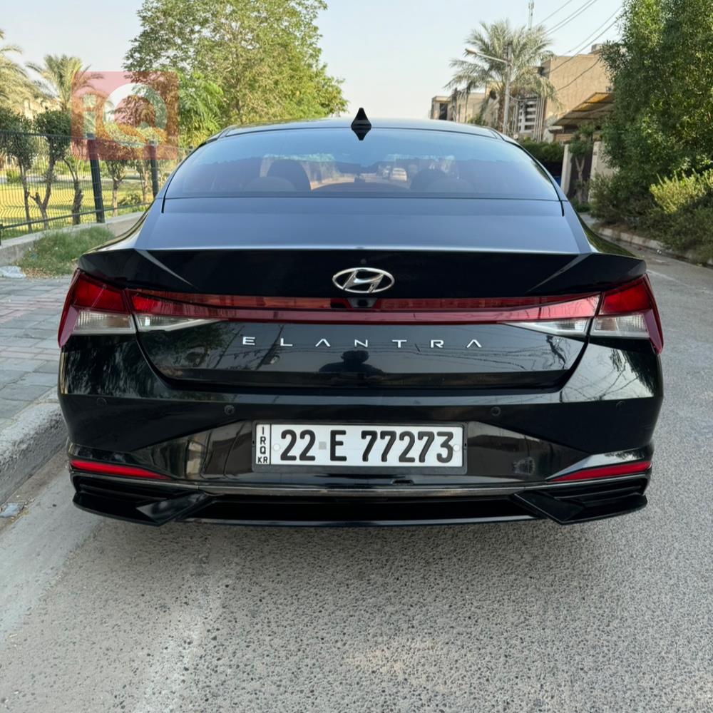 هیوندای ئەلەنترا